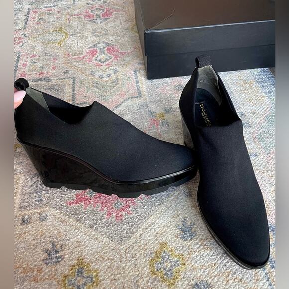 Donna Karen Zee Black Slip On Wedge Size 8 - Picture 1 of 8